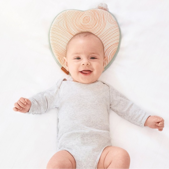 NWOT Babymoov lovenest natural care pillow - Picture 4 of 4